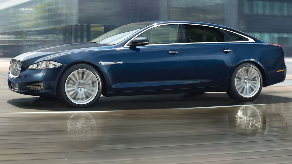 Jaguar XJ Supersport Indigo Color Exterior 20 inch Toba
